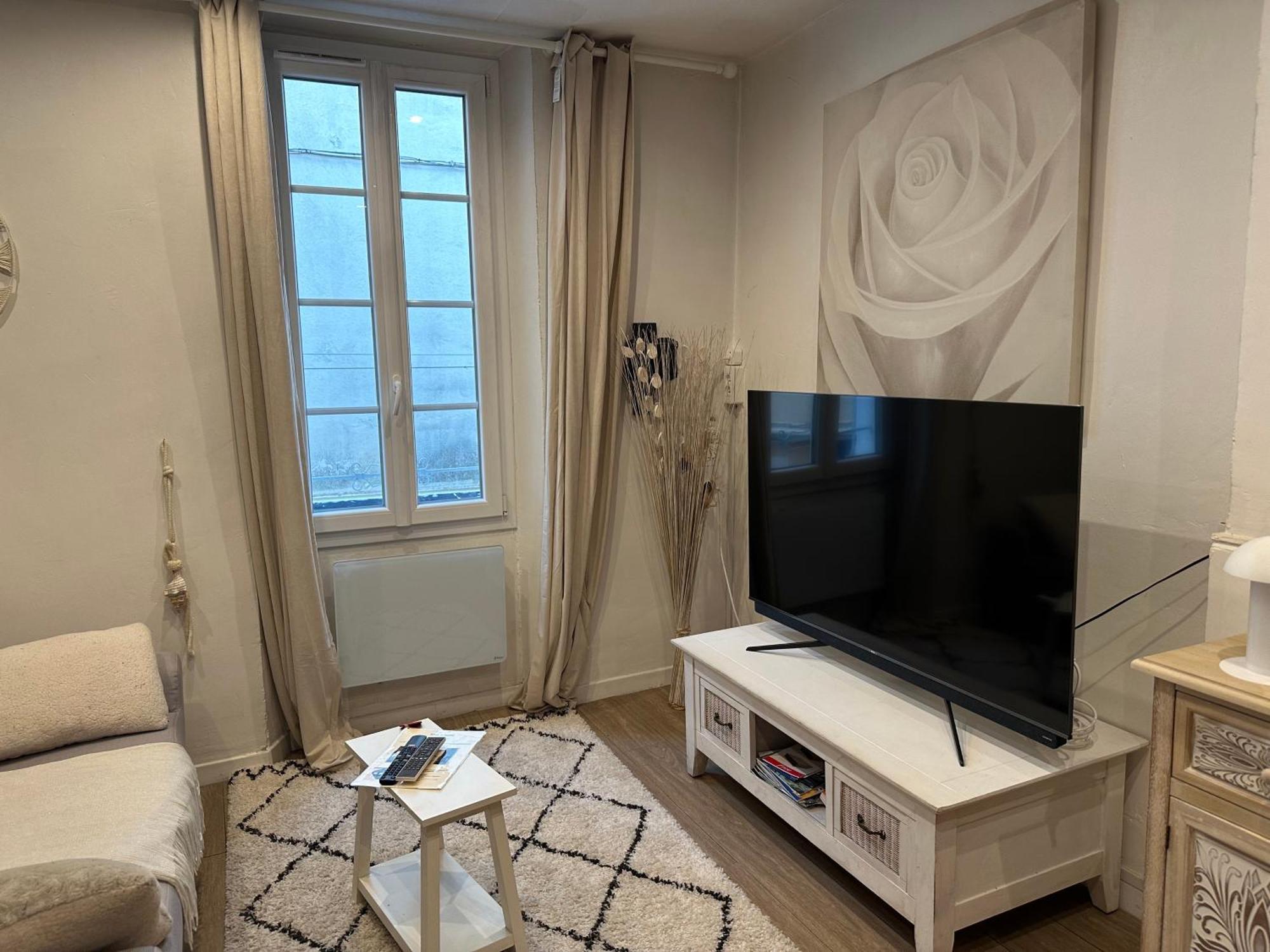 Studio Tt Equipe Parking Coeur Ville Sanary-sur-Mer Eksteriør bilde